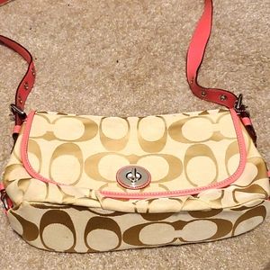 Coach Signature shoulder purse